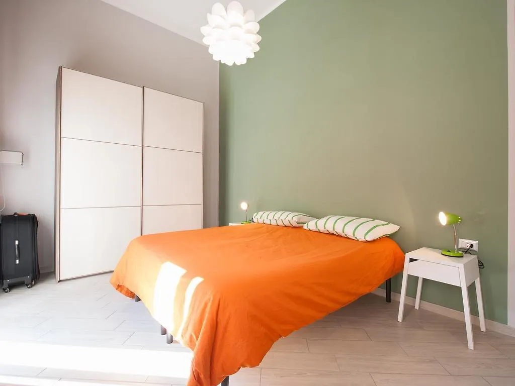 Cammarano 12 B&B Naples 2*,  Italy