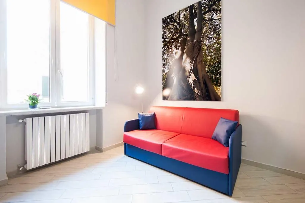 Cammarano 12 B&B Naples Italy
